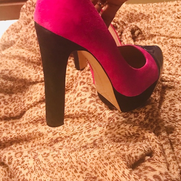 Vince Camuto stack Color block high heels - Picture 5 of 8